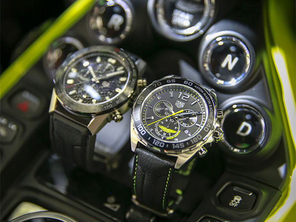 شركة TAG Heuer تقدم أول إصدارات الكرونوغراف الخاصة Aston Martin
